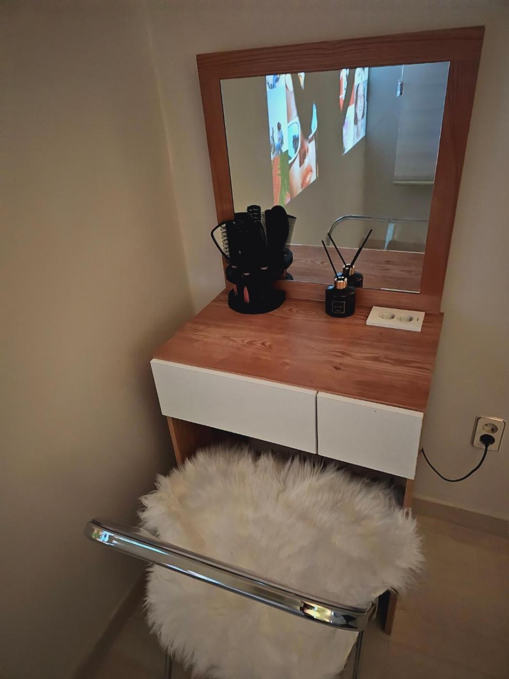 Apartament 환상적인 뷰의 옐로우 하우스 Seul Zewnętrze zdjęcie